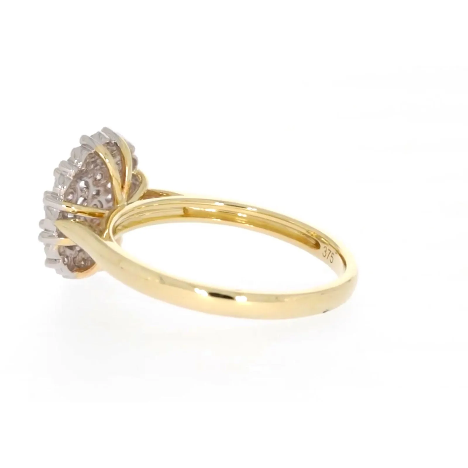 9ct Two Tone Gold Round Brilliant Cut 0.10 CARAT tw of Diamonds Ring