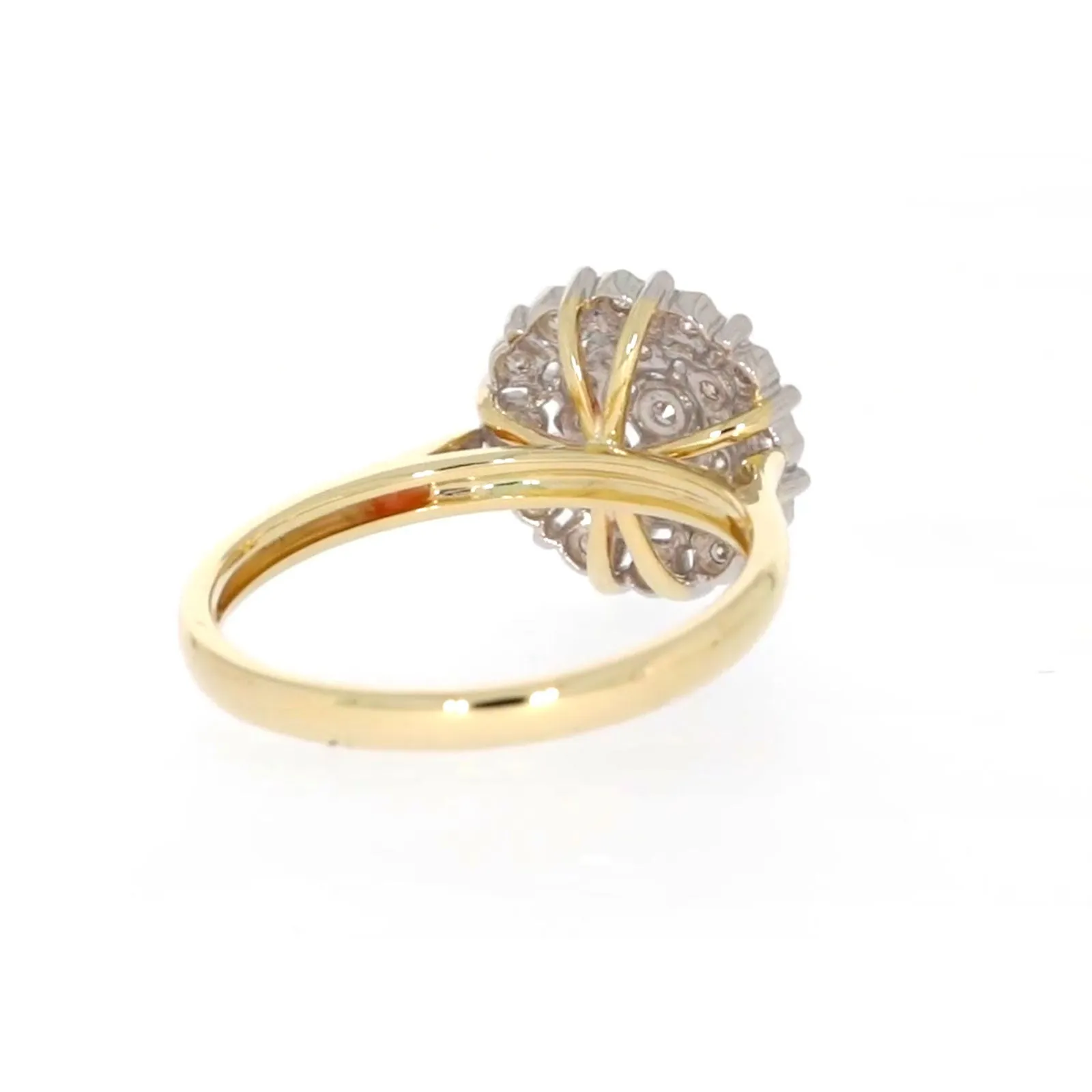 9ct Two Tone Gold Round Brilliant Cut 0.10 CARAT tw of Diamonds Ring