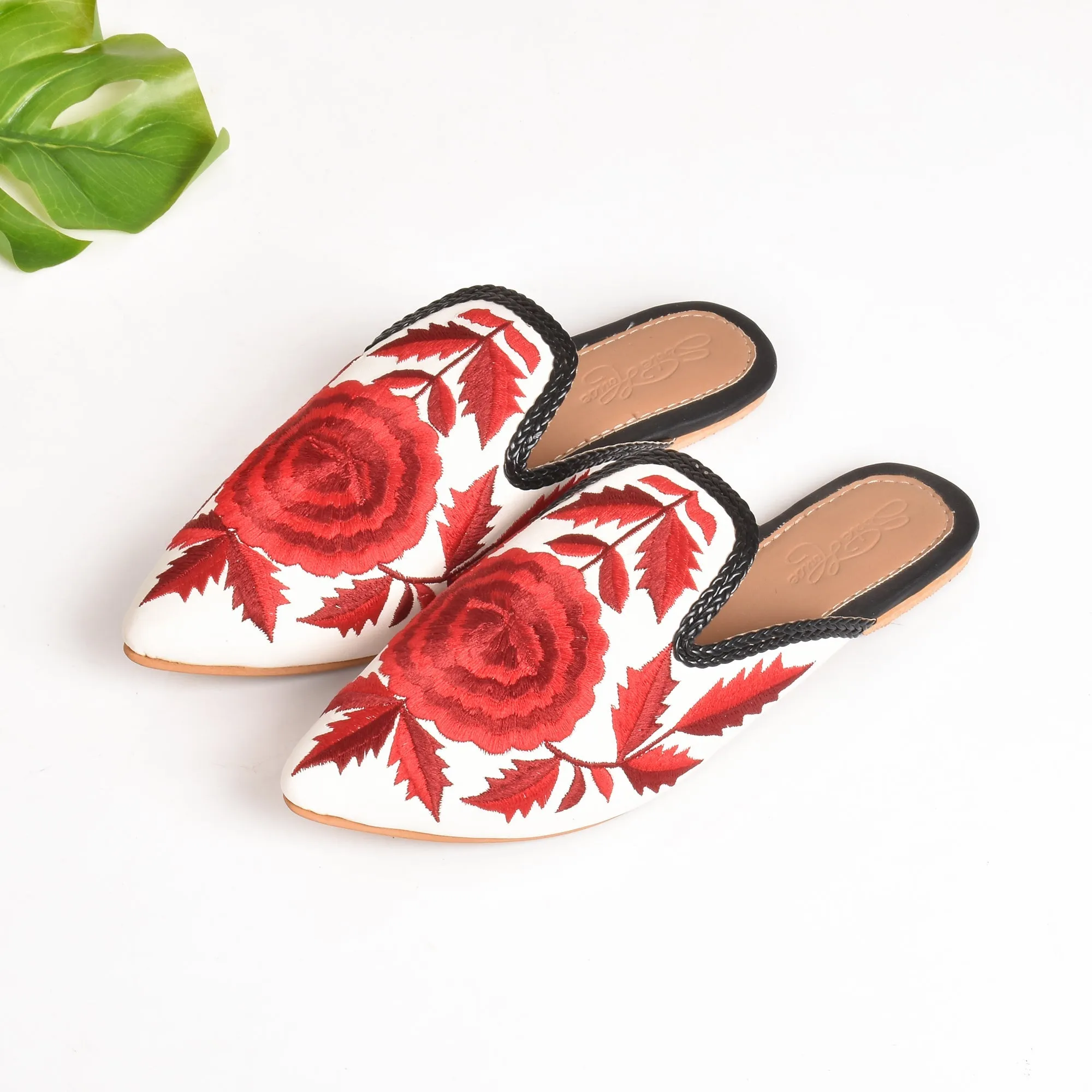 Flower Bloom Pointed Mules