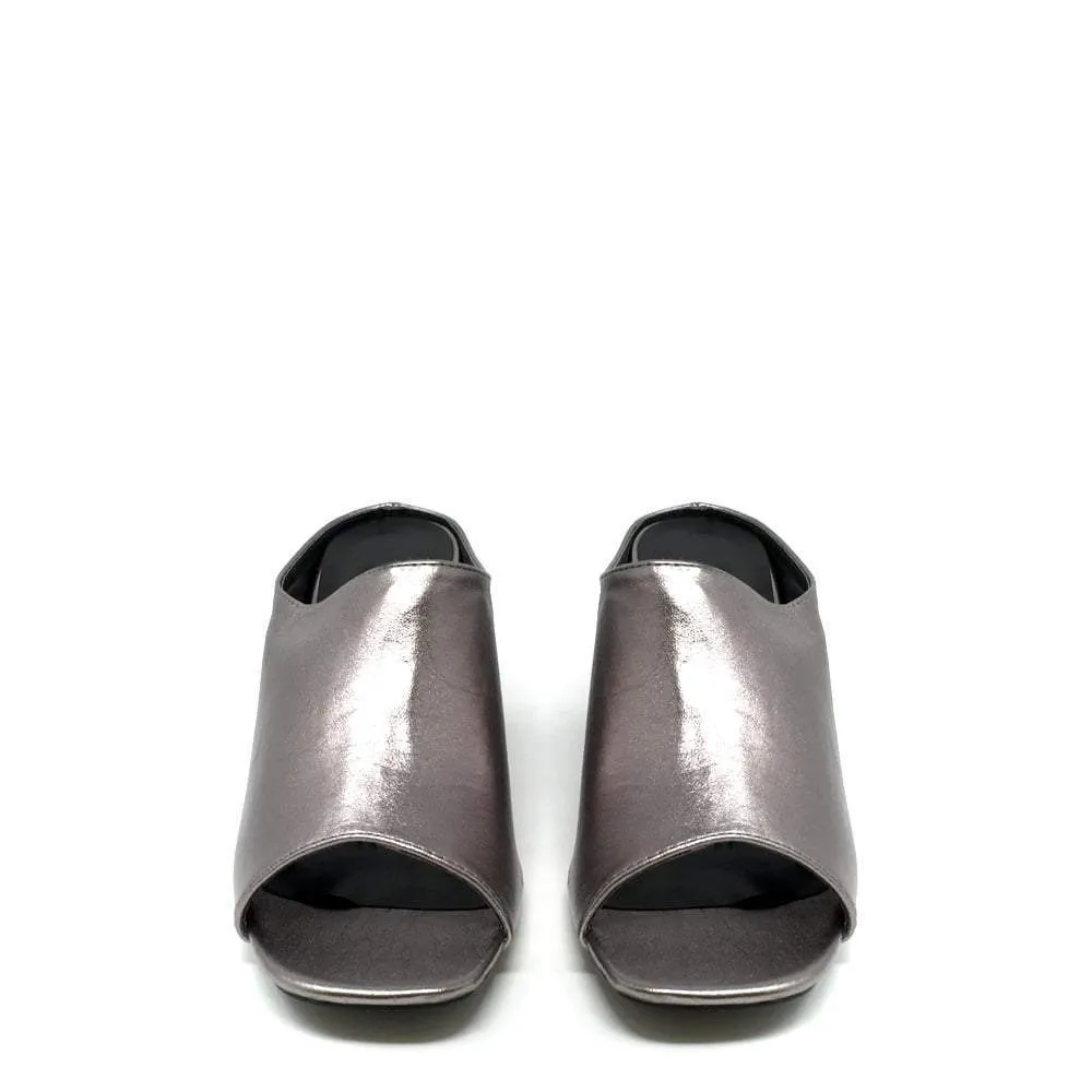 LIYA Metallic Medium Block Heel Mule